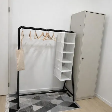 شقة Quiet & Modern Absolute Flat With Terrace